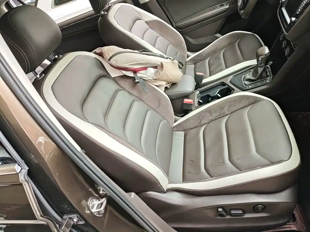 Volkswagen Tiguan L — миниатюра 25