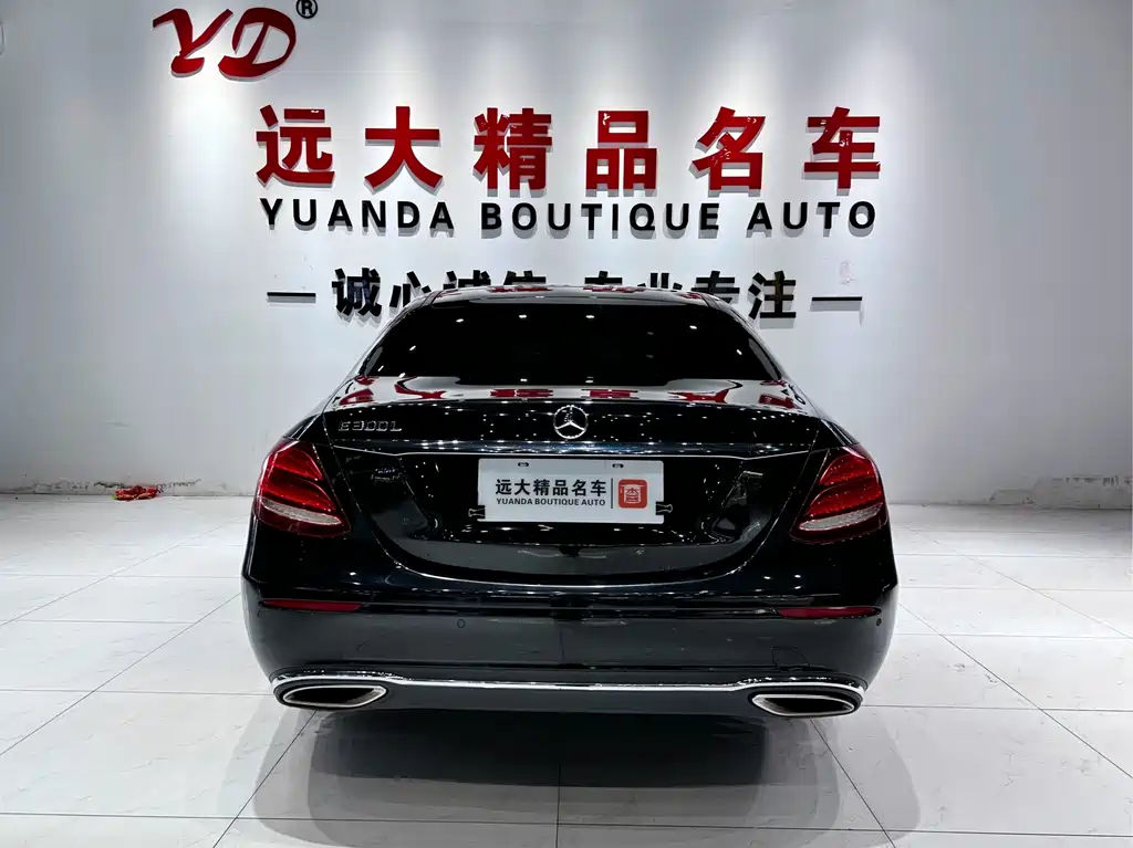 Mercedes-Benz E-Class — миниатюра 15