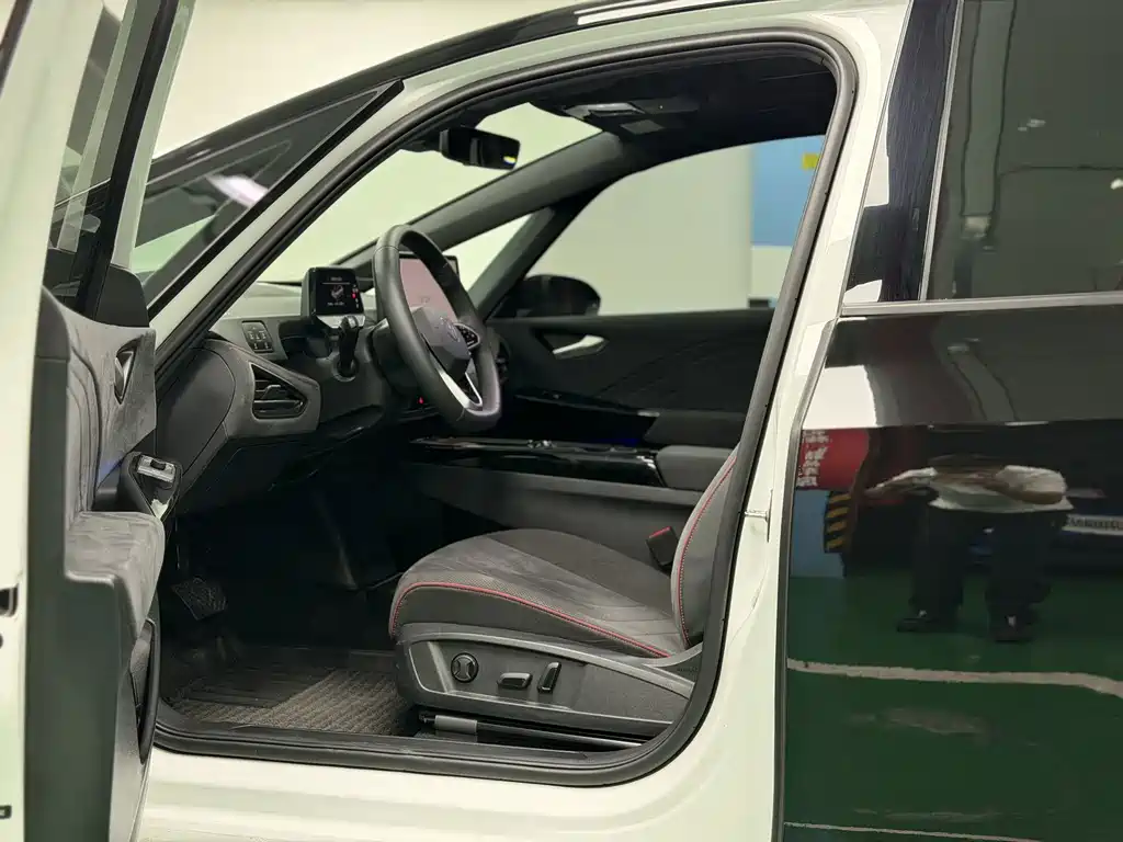 Volkswagen ID.3 — миниатюра 5