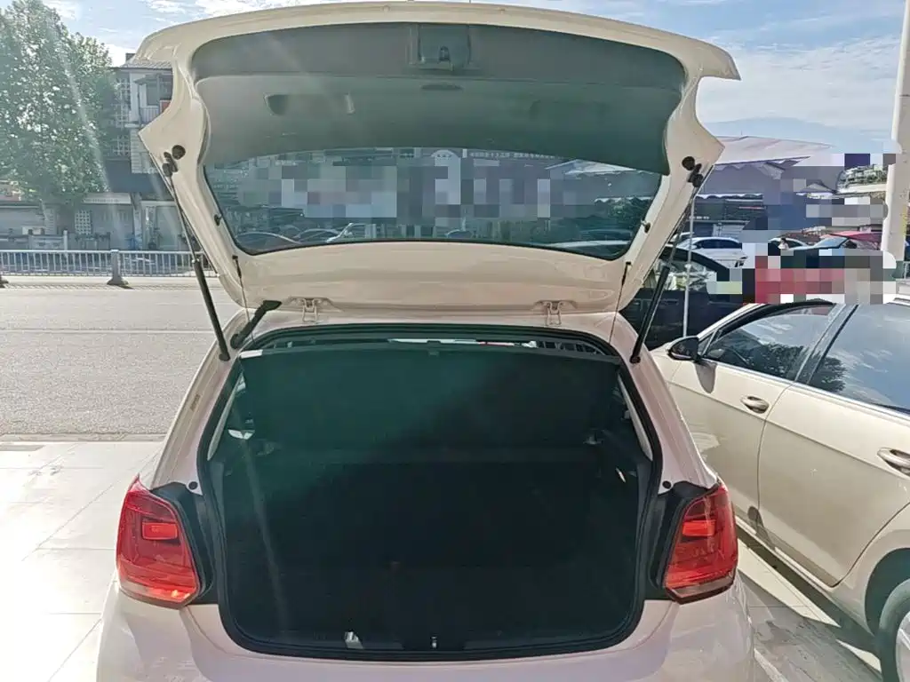 Volkswagen Polo — миниатюра 15