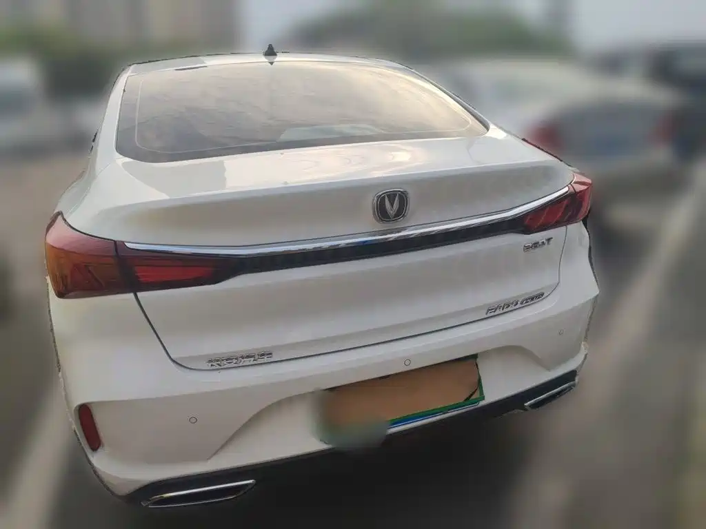 Changan Eado — миниатюра 5