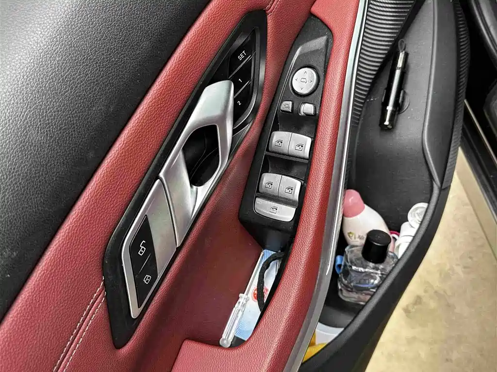 BMW i3 — миниатюра 6