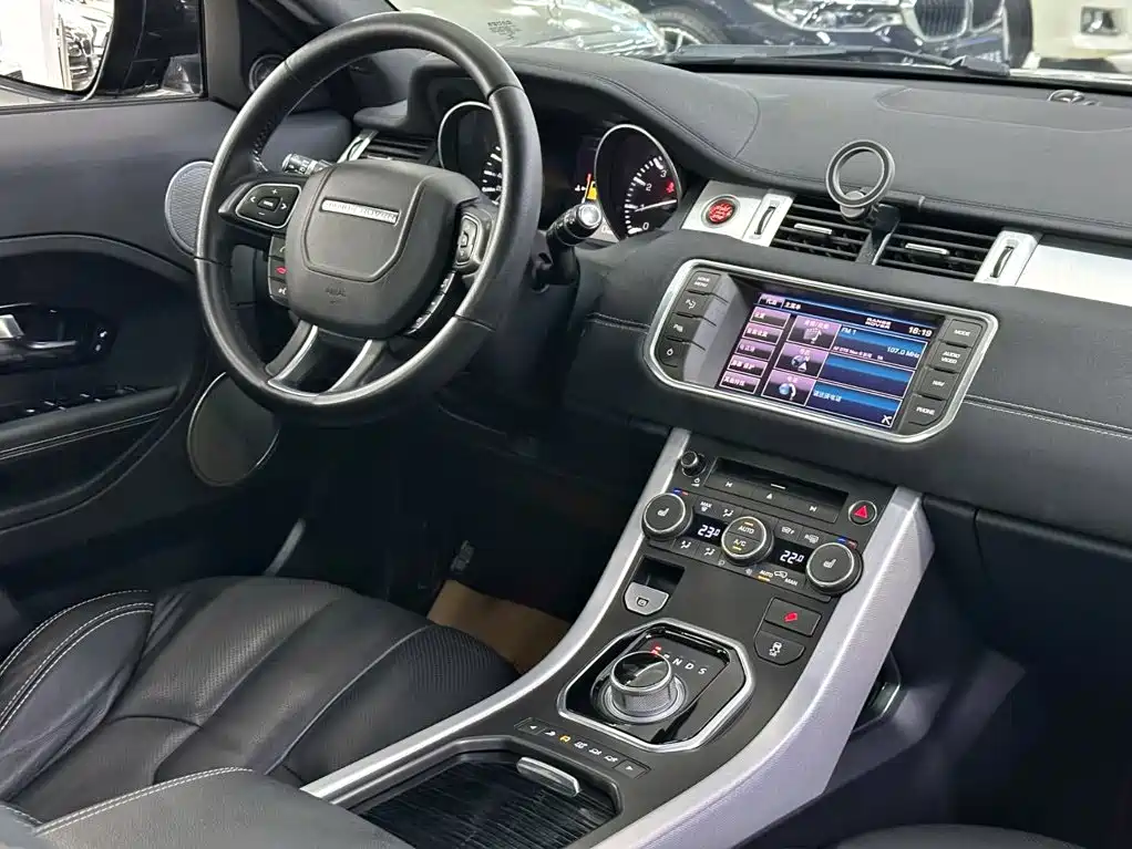 Land Rover Evoque (Import) — миниатюра 14
