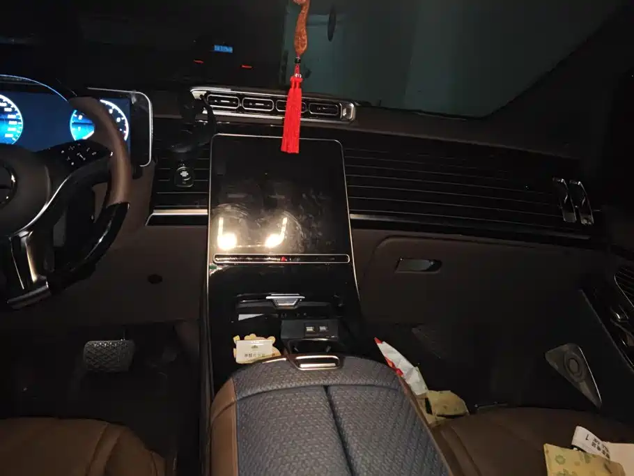 Mercedes-Benz Vito — миниатюра 13