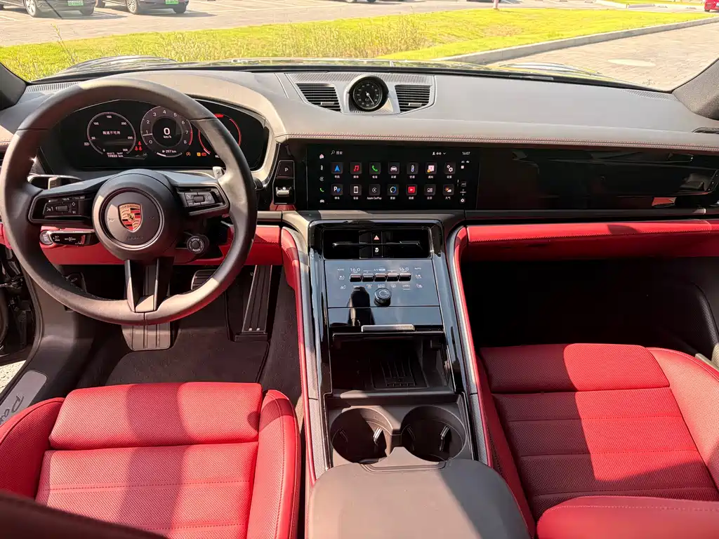 Porsche Panamera — миниатюра 3