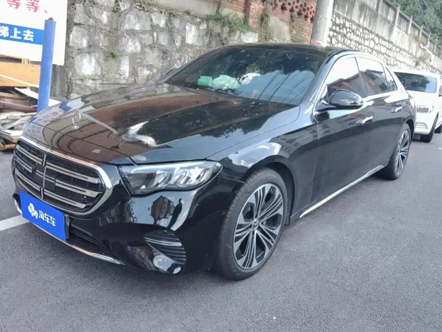 奔驰E级 2026款 改款 E 300 L 豪华型 2026