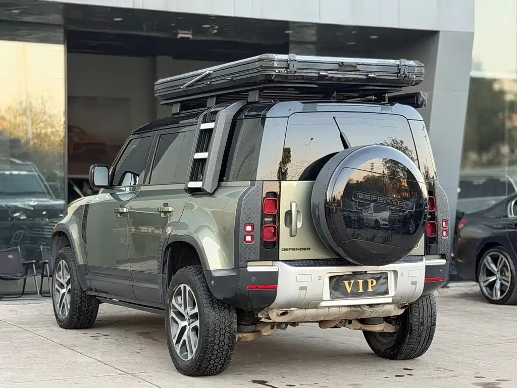 Land Rover Defender — миниатюра 5