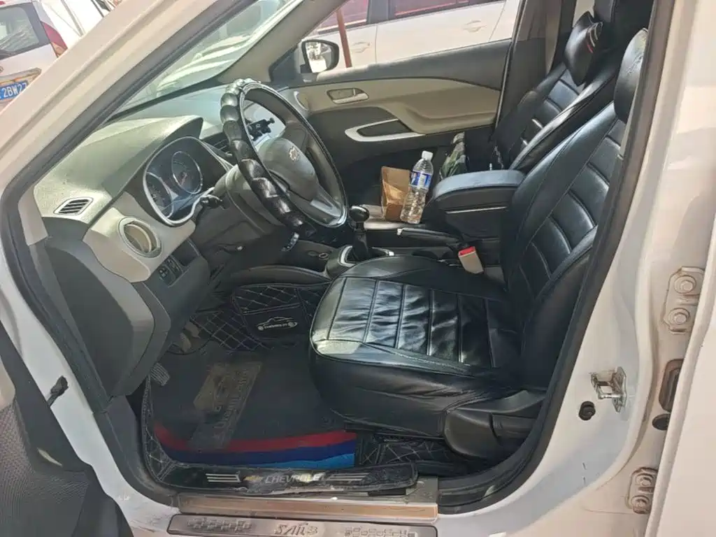 Chevrolet Sail — миниатюра 15