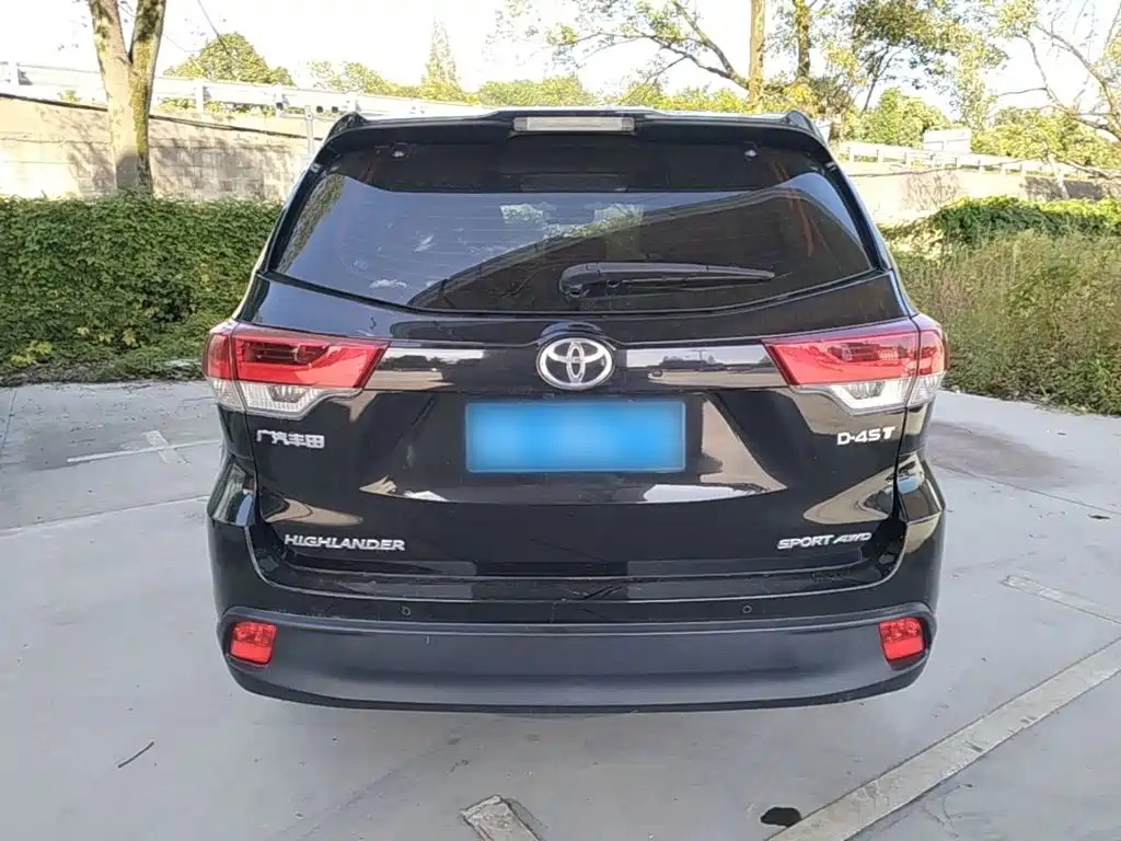 Toyota Highlander — миниатюра 6