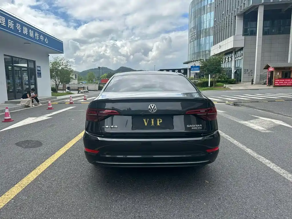 Volkswagen Sagitar — миниатюра 8
