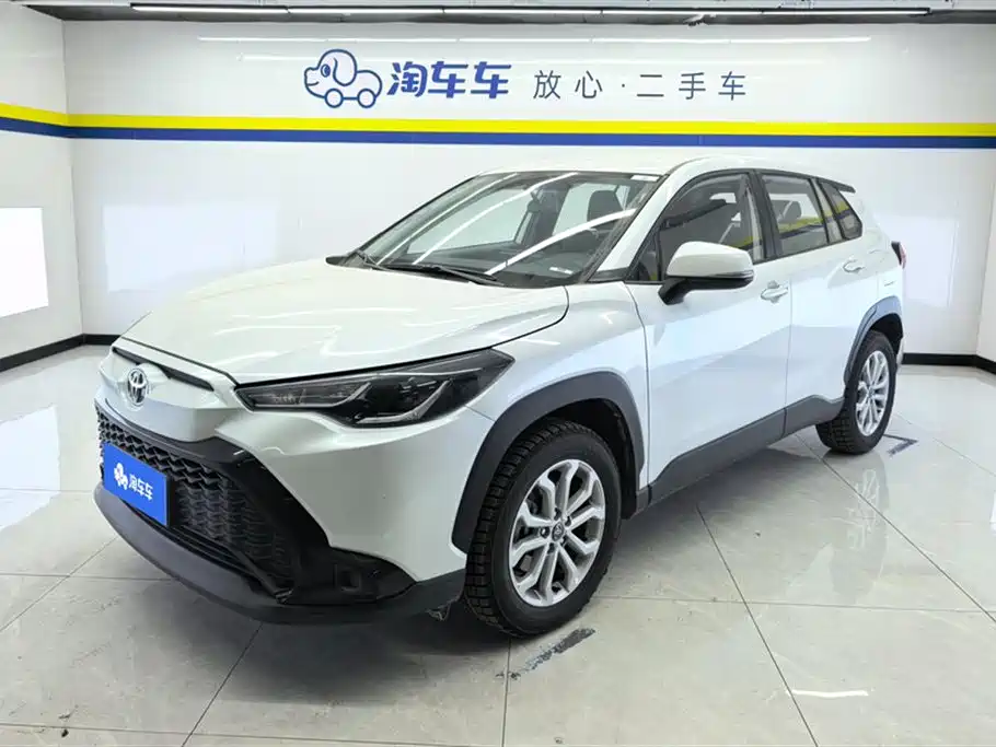 Toyota Frontlander 2024