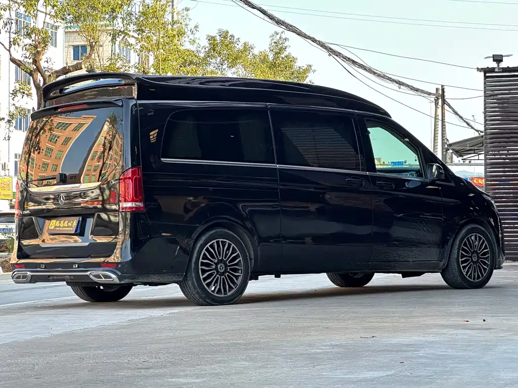 Mercedes-Benz V-Class V 2018 V 260 L Luxury Long Wheelbase VI
