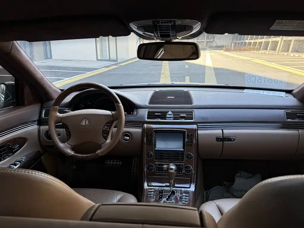 Mercedes-Benz Maybach S-Class S 2011 6.0T AT