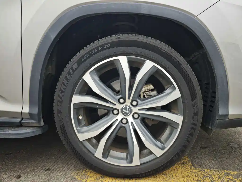 Lexus RX — миниатюра 11