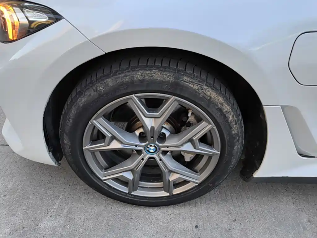 BMW i3 — миниатюра 23
