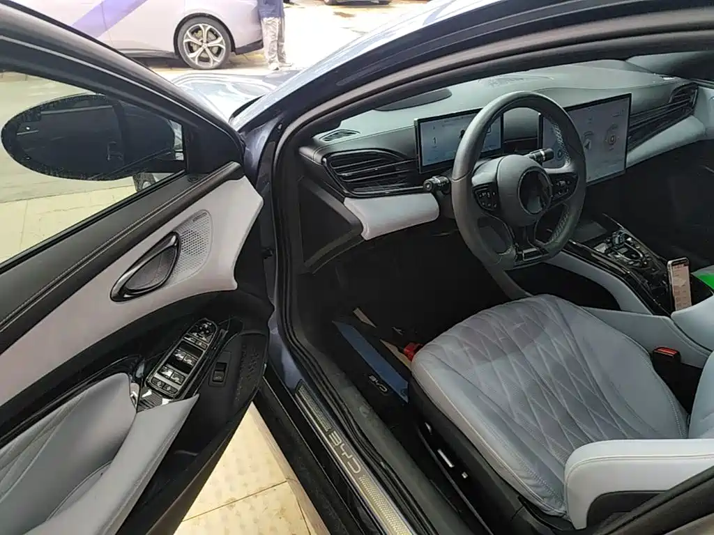 BYD Seal — миниатюра 16