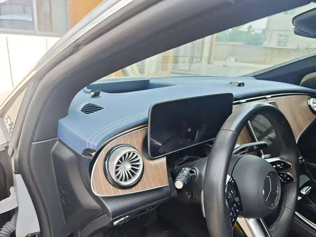 Mercedes-Benz EQE 2022 350 Luxury