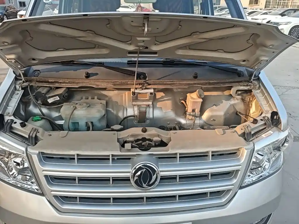 DFSK C32 — миниатюра 20