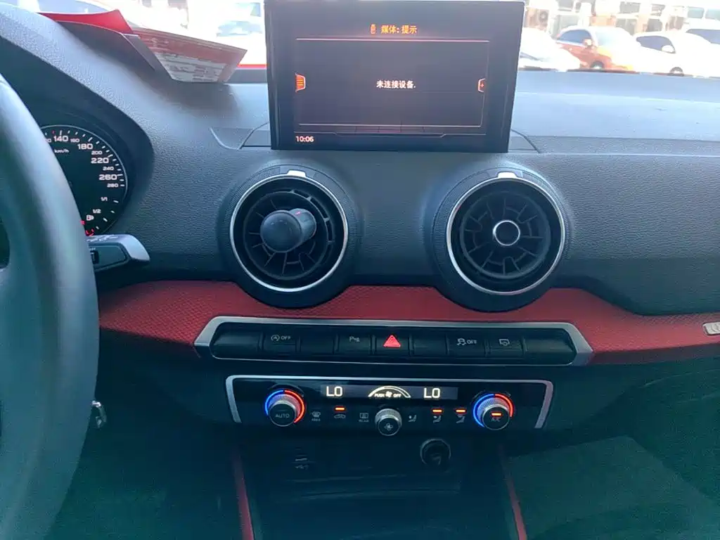 Audi Q2L — миниатюра 13