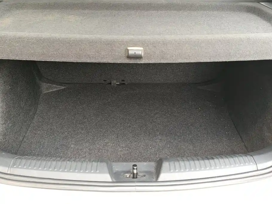 Volkswagen Polo — миниатюра 4