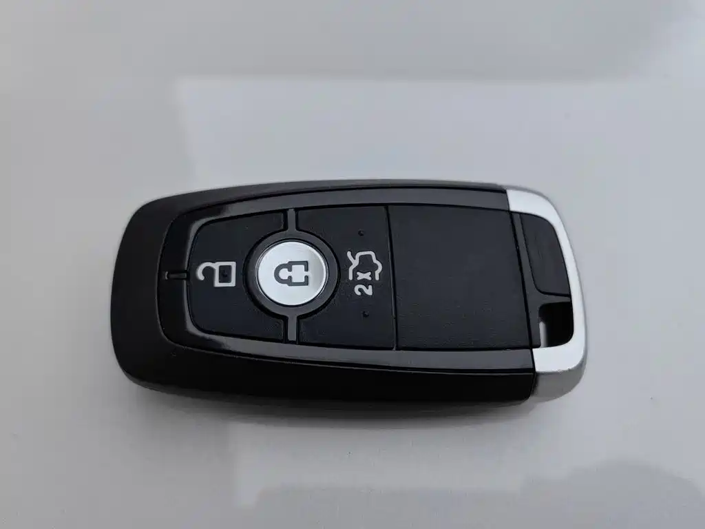 Ford Mondeo — миниатюра 19