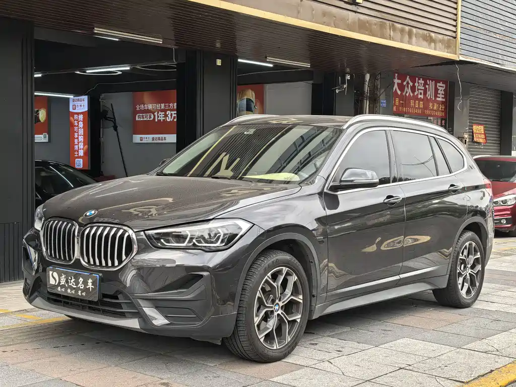 BMW X1 2021