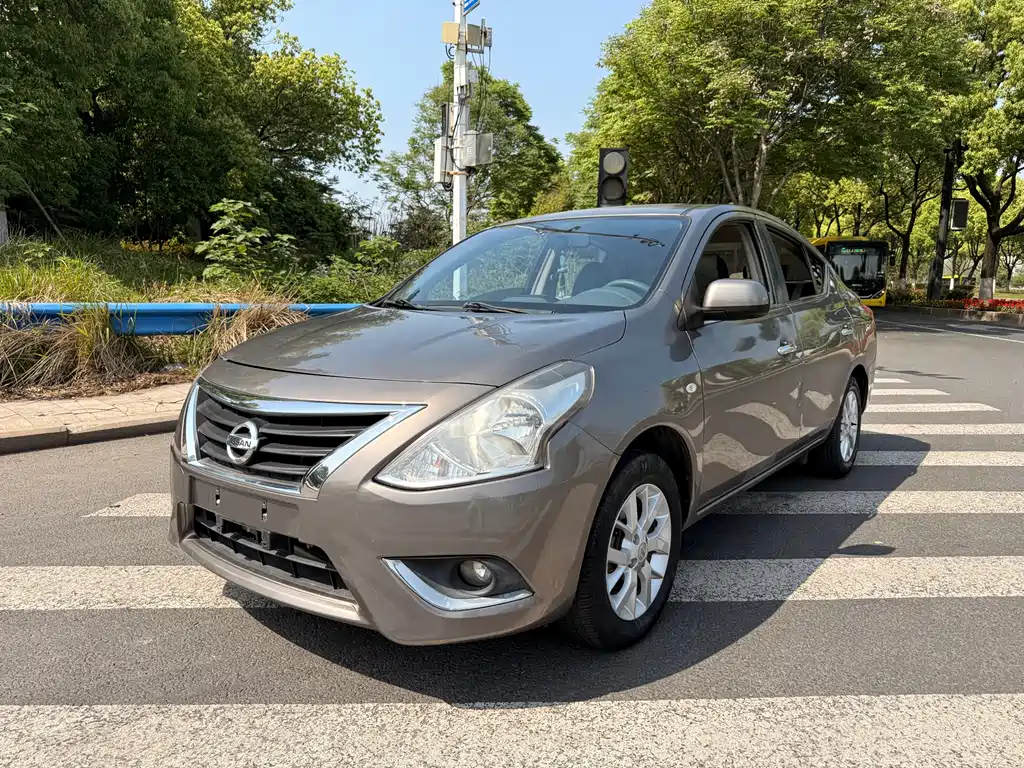 Nissan Sunny 2015 1.5XE CVT Comfort