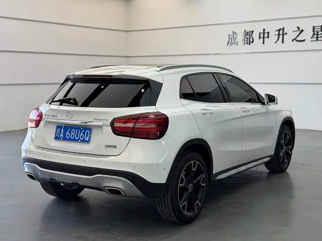 Mercedes-Benz GLA — миниатюра 6