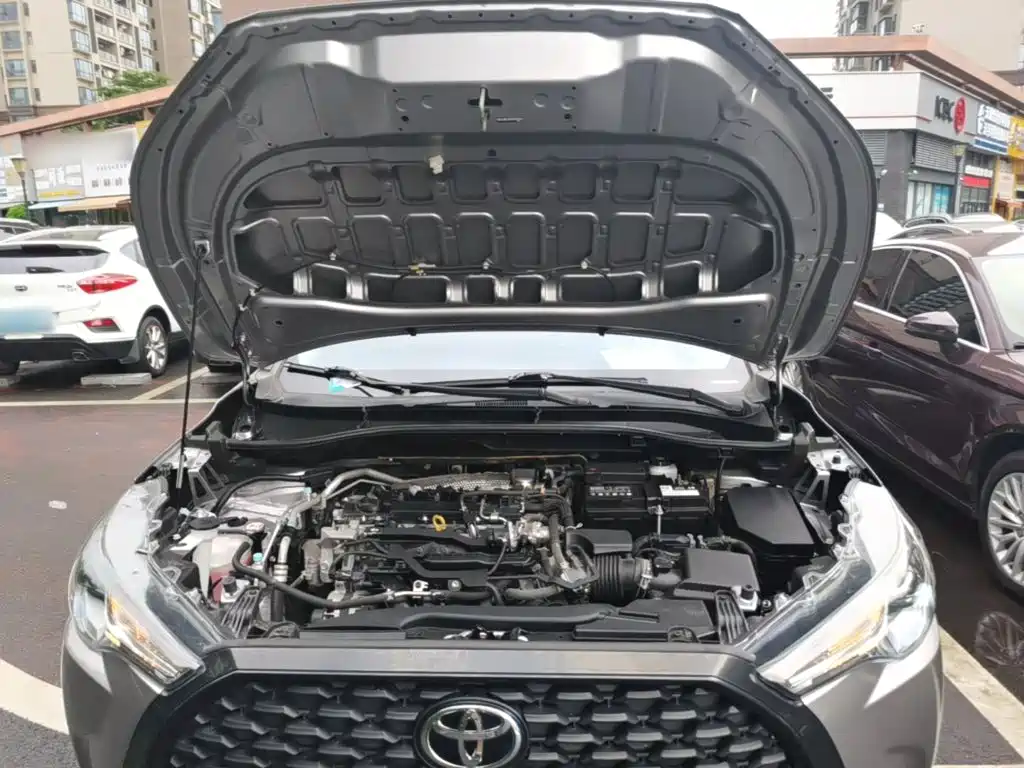 Toyota Corolla Cross — миниатюра 20