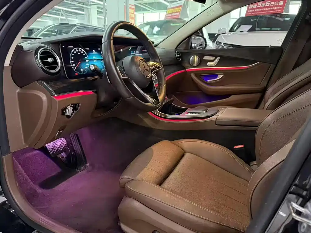 Mercedes-Benz E-Class — миниатюра 5