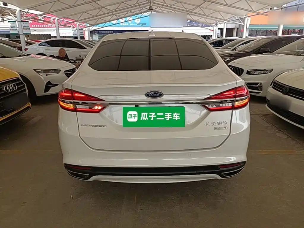 Ford Mondeo — миниатюра 6