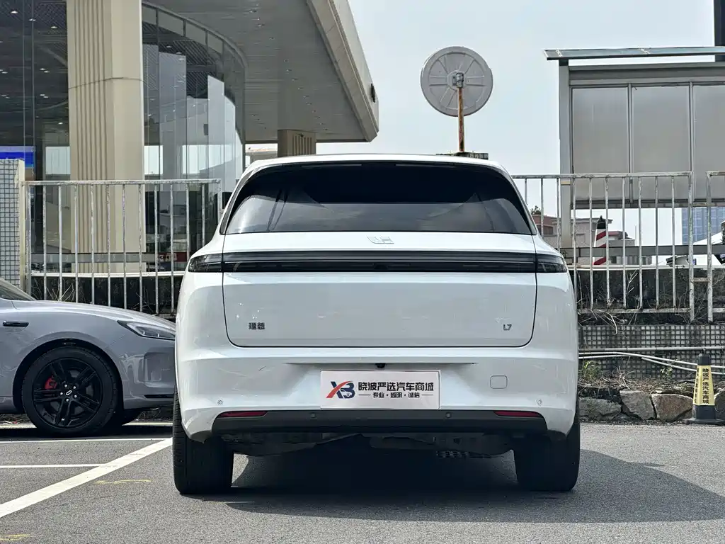 Li Auto Li L7 — миниатюра 5