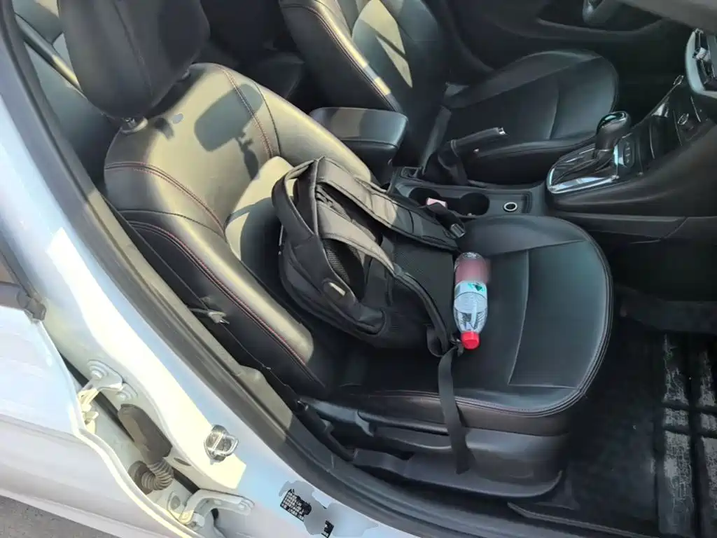 Buick Verano — миниатюра 25