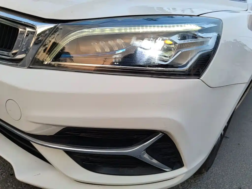 Geely Emgrand — миниатюра 24