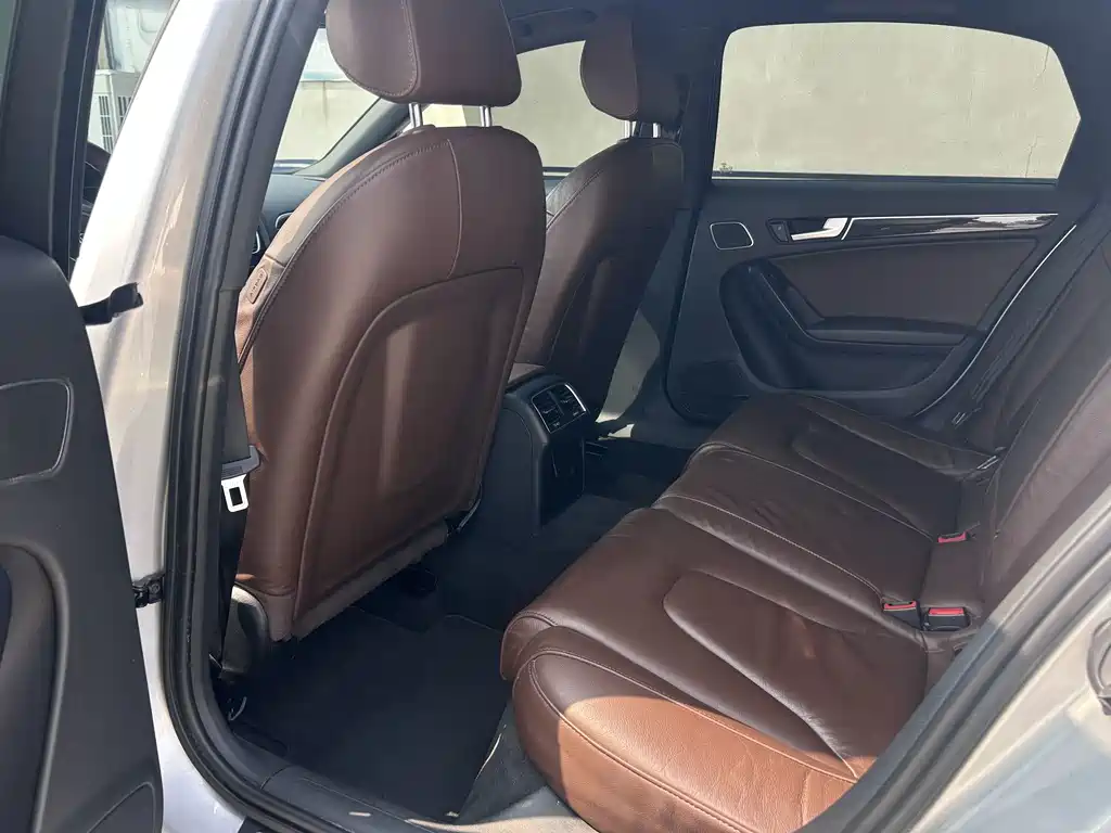 Audi A4L — миниатюра 9