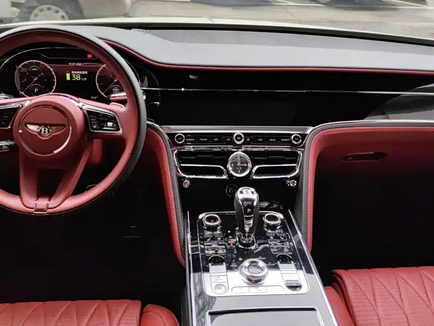 Bentley Flying Spur PHEV — миниатюра 2
