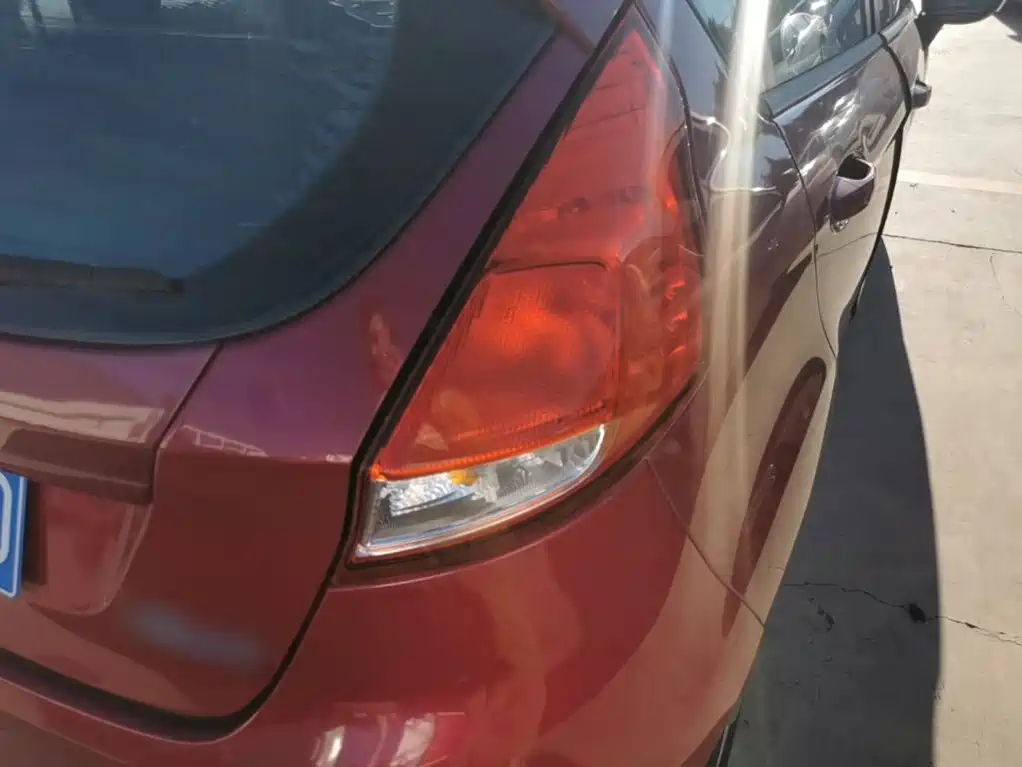 Ford Fiesta — миниатюра 8