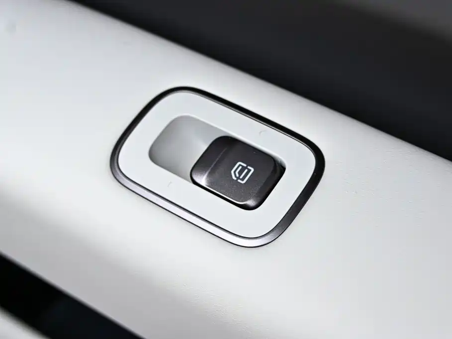 Li Auto i6 — фотографии объявления, Фото 31
