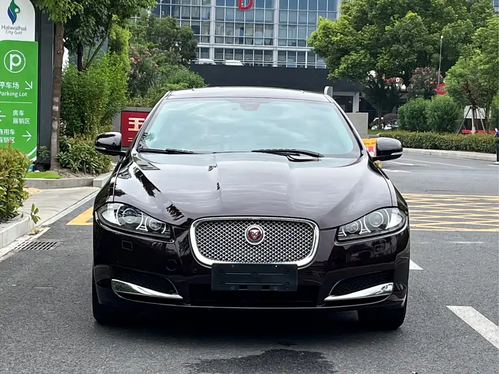 Jaguar XF — миниатюра 2