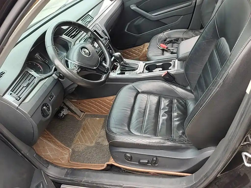 Volkswagen Passat — миниатюра 8