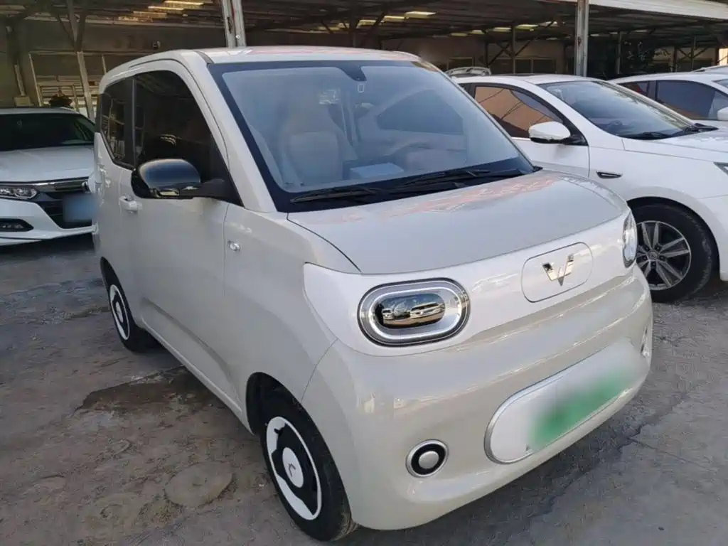 Wuling MINIEV — миниатюра 4