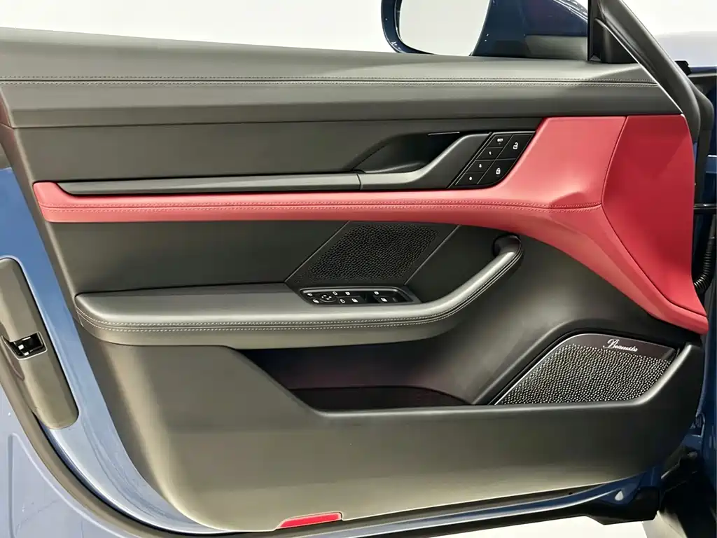 Porsche Taycan 2022 Taycan