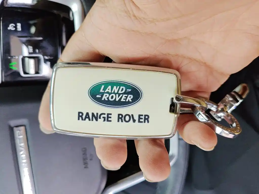 Land Rover Evoque — миниатюра 9