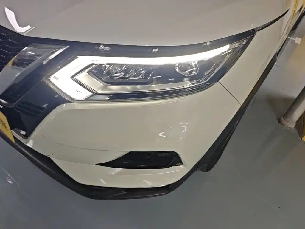 Nissan Qashqai — миниатюра 24