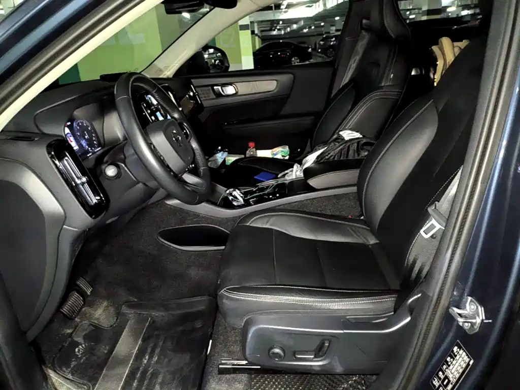 Volvo XC40 — миниатюра 16