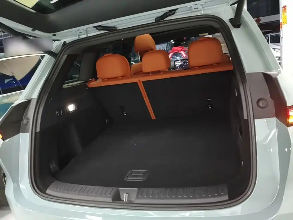 Li Auto Li L6 — миниатюра 19