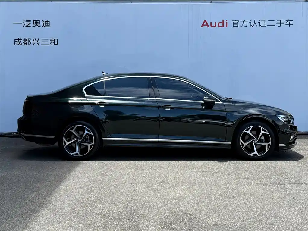 Volkswagen Magotan 2023 200 330TSI DSG Lead