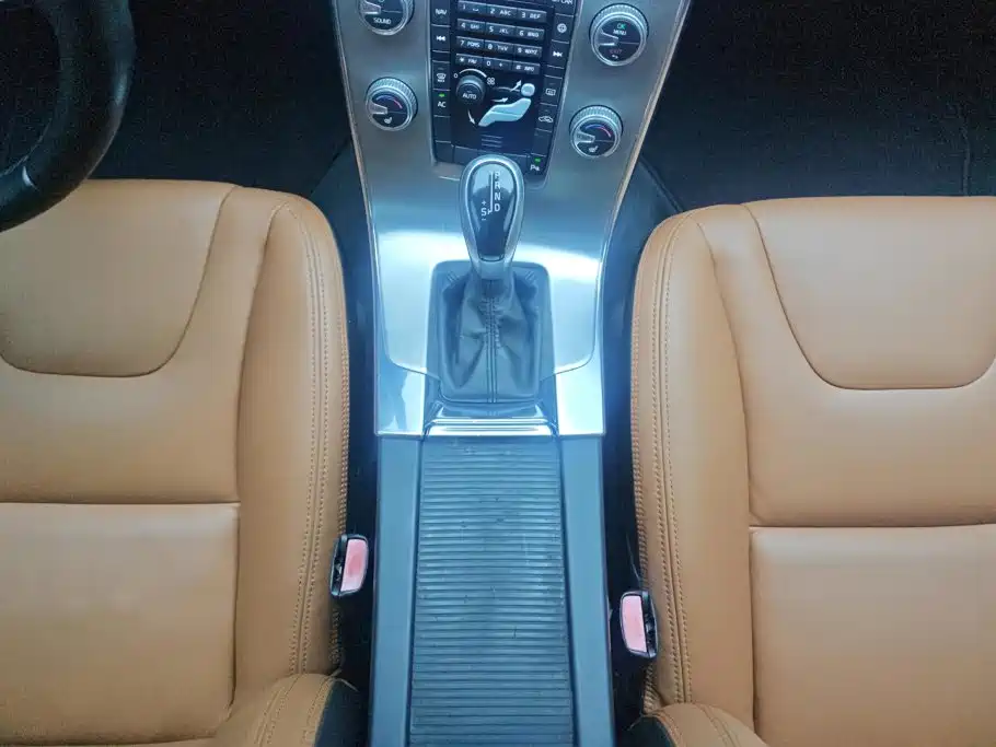Volvo S60 — миниатюра 16