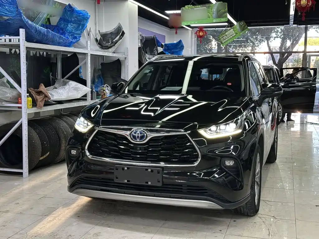 Toyota Highlander — миниатюра 3