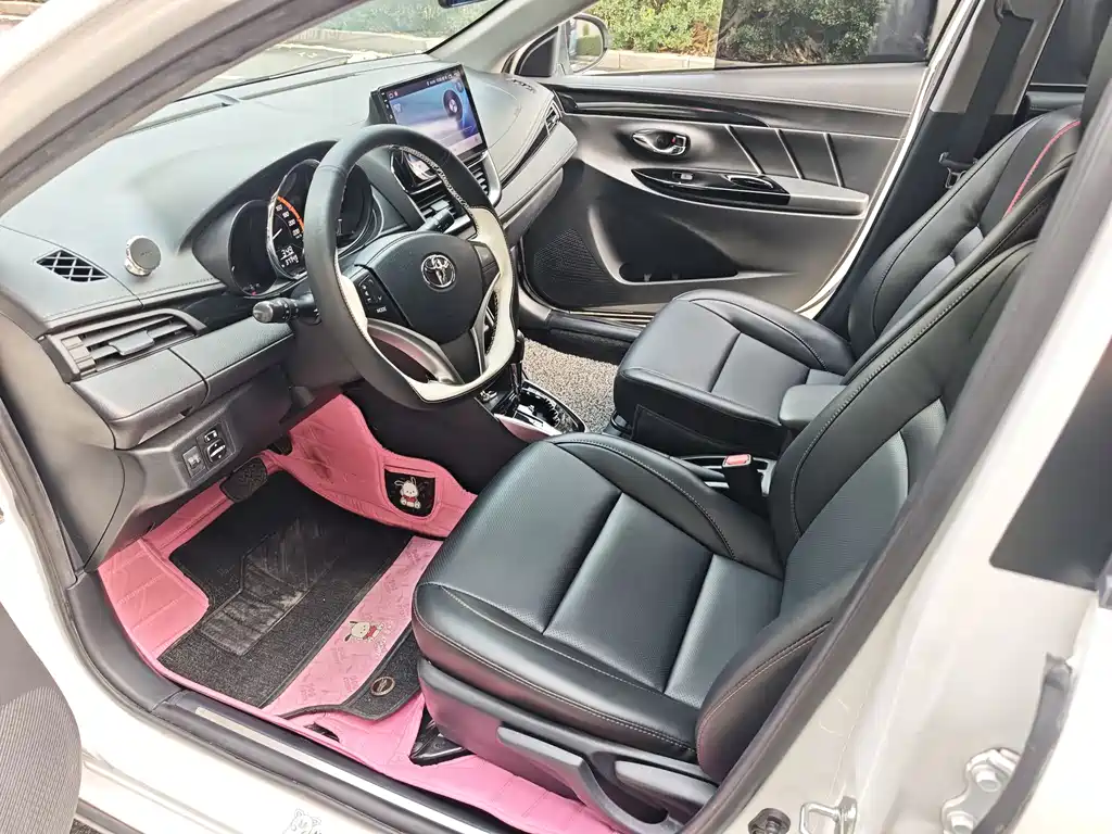 TOYOTA YARIS L ZHIXUAN